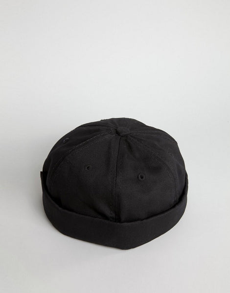 7X Miki Hat in Black