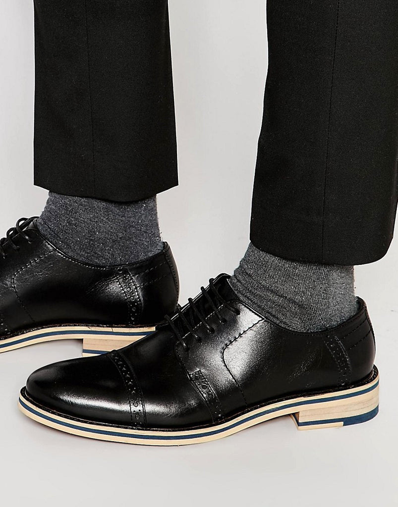 Frank Wright Brogues In Black Leather