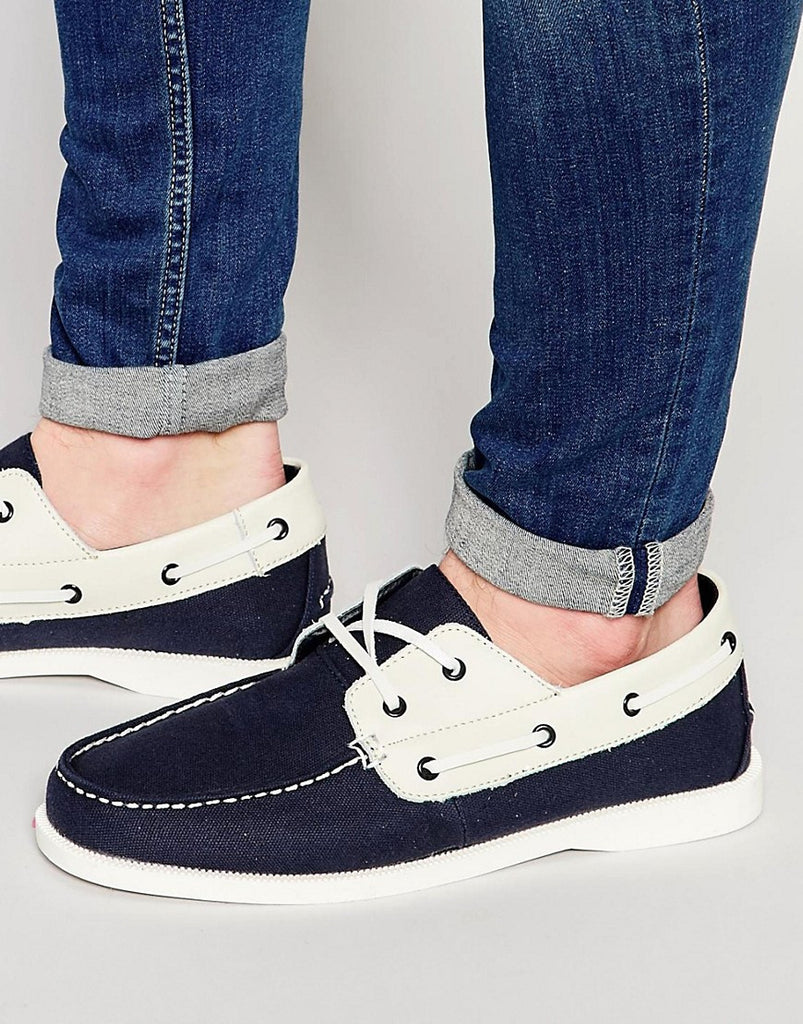 Bellfield Boat Shoes In Navy Suede