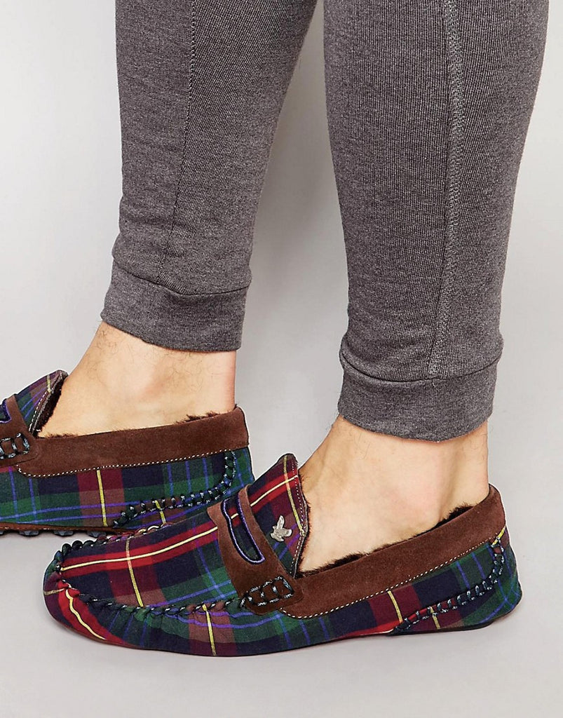 Lyle & Scott Talla Plaid Slippers
